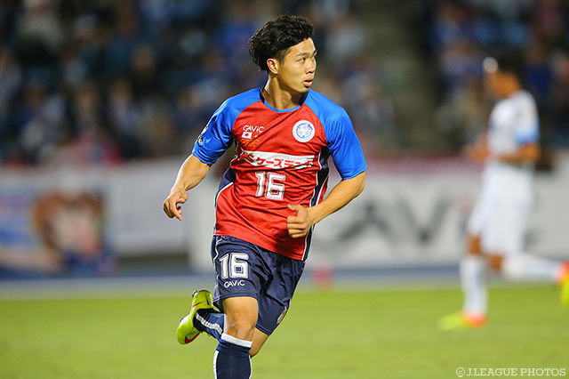 試合終盤にピッチへ送り出されたベトナム代表のグエン コンフォン（水戸）【明治安田Ｊ２ 第36節 水戸vs横浜FC】