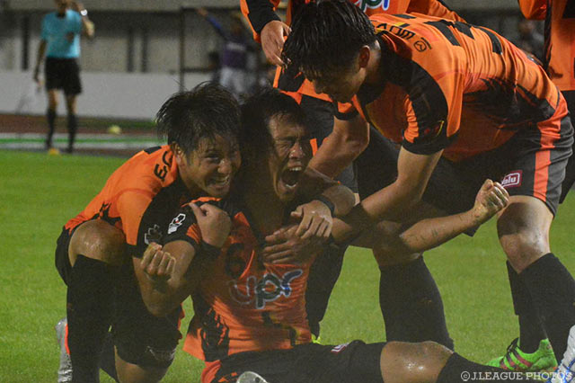 土壇場で逆転ゴールを決めた望月 嶺臣（山口）【明治安田Ｊ２ 第36節 山口vs徳島】