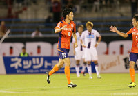 同点ゴールで試合を振り出しに戻した瀬沼 優司（愛媛）【明治安田Ｊ２ 第36節 愛媛vs札幌】