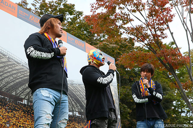 ユアスタに新日本プロレス 内藤 哲也選手＆BUSHI選手が来場！【明治安田Ｊ１ 2nd 第15節 仙台vs神戸】