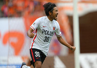 90分に決勝点を奪取し、Ｊ１通算100得点を達成した興梠 慎三（浦和）【明治安田Ｊ１ 2nd 第15節 新潟vs浦和】