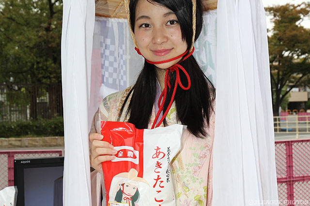 美しい光沢と粘りと甘みが絶妙！これぞ本場のあきたこまち！【明治安田Ｊ３ 第26節 Ｃ大23vs秋田】