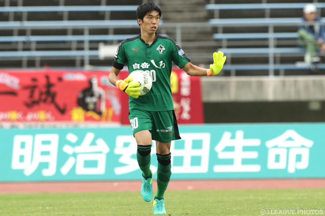 3試合ぶりとなる無失点に貢献した佐藤 昭大（熊本）【明治安田Ｊ２ 第37節 讃岐vs熊本】