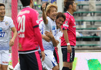 2得点の活躍で存在感を見せつけた大黒 将志（山形）【明治安田Ｊ２ 第37節 Ｃ大阪vs山形】