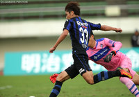 試合終了間際に劇的な同点弾を決めた一美 和成（Ｇ大23）【明治安田Ｊ３ 第26節 Ｇ大23vsＦ東23】