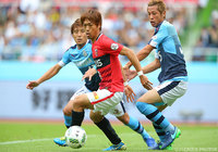 華麗なドリブル突破から先制点を演出した駒井 善成（浦和）【明治安田Ｊ１ 2nd 第16節 磐田vs浦和】