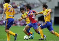 中島 翔哉（FC東京）に激しくプレッシングをかける仙台の選手たち【明治安田Ｊ１ 2nd 第16節 FC東京vs仙台】