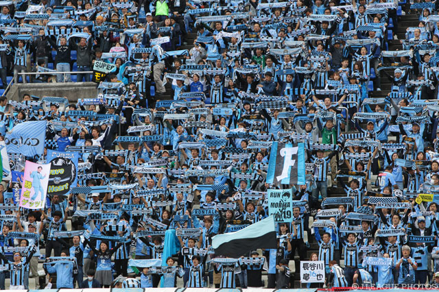 優勝への思い、みんながタオルにこめて【明治安田Ｊ１ 2nd 第16節 鹿島vs川崎Ｆ】