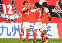 巧みなヘディングシュートで追加点を奪った平繁 龍一（熊本）【明治安田Ｊ２ 第38節 熊本vs札幌】