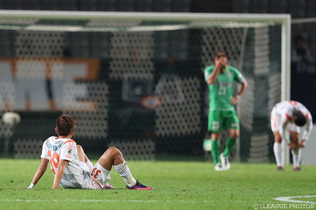 2年連続のＪ１昇格プレーオフ進出の可能性が絶たれた愛媛【明治安田Ｊ２ 第38節 東京Ｖvs愛媛】