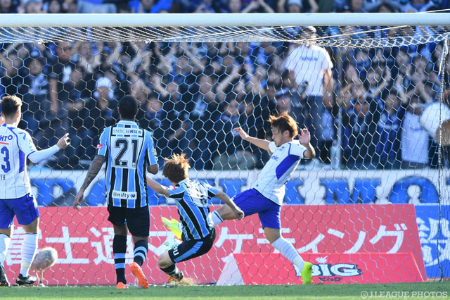 2点ビハインドの65分に1点を返し、反撃の狼煙を上げたＧ大阪【明治安田Ｊ１ 2nd 第17節 川崎ＦvsＧ大阪】