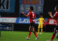 8試合ぶりのゴールを決めた都倉 賢（札幌）【明治安田Ｊ２ 第39節 札幌vs讃岐】