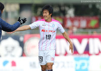 ドリブルから右足一閃で得点を奪った山村 佑樹（水戸）【明治安田Ｊ２ 第40節 岡山vs水戸】