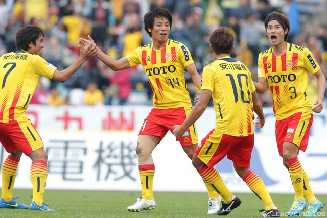 劇的な同点弾を挙げ、貴重な勝点1をもたらした池元 友樹（北九州）【明治安田Ｊ２ 第41節 北九州vs水戸】