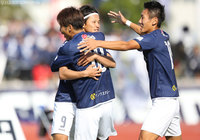 藤本 憲明(#9)の得点で勝ち越した鹿児島【明治安田Ｊ３ 第29節 鹿児島vs盛岡】