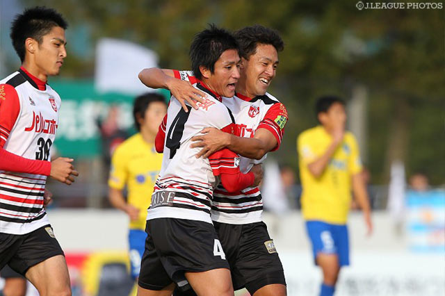 2試合連続の同点弾を決めた畑本 時央（盛岡 #4）【明治安田Ｊ３ 第30節 盛岡vs栃木】