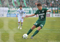 前半終了間際に高崎 寛之がPKを決めて追いついた松本【明治安田Ｊ２ 第42節 松本vs横浜FC】