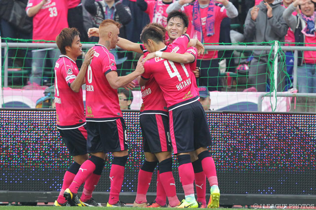 鮮やかな決勝ゴールを決めた杉本 健勇（Ｃ大阪）【明治安田Ｊ２ 第42節 Ｃ大阪vs熊本】