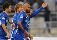 クロスに合わせて先制点を決めたディエゴ（山形）【明治安田Ｊ２ 第42節 山形vs北九州】