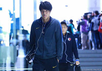 会場入りする金崎 夢生（鹿島）【明治安田ＣＳ 準決勝 川崎Ｆvs鹿島】