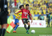 好機を演出し、チームに貢献する熊谷 アンドリュー（金沢）【Ｊ２・Ｊ３入れ替え戦 第1戦 栃木vs金沢】