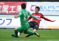 安 柄俊（金沢）の決定機は吉満 大介（栃木）が見事にセーブ【Ｊ２・Ｊ３入れ替え戦 第1戦 栃木vs金沢】