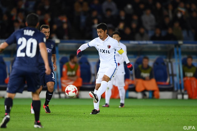 いつも通り攻守にわたってチームを支えるキャプテン小笠原 満男（鹿島）【クラブＷ杯 開幕戦 鹿島vsオークランドシティ】