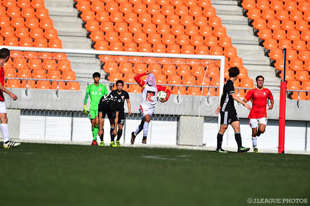 得点を挙げて喜ぶＶ　フェルナンデス【JINYC GS 第1節 釜山vsエストゥディアンテス】