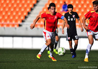 力強い突破をみせる主将のファカンド　ムーラ【JINYC GS 第1節 釜山vsエストゥディアンテス】