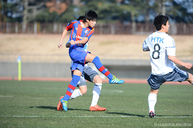 試合は終始ＦＣ東京U-18が優位に進め、シュート数は15-5と圧倒【JINYC GS 第1節 ＦＣ東京U-18vs松本U-18】