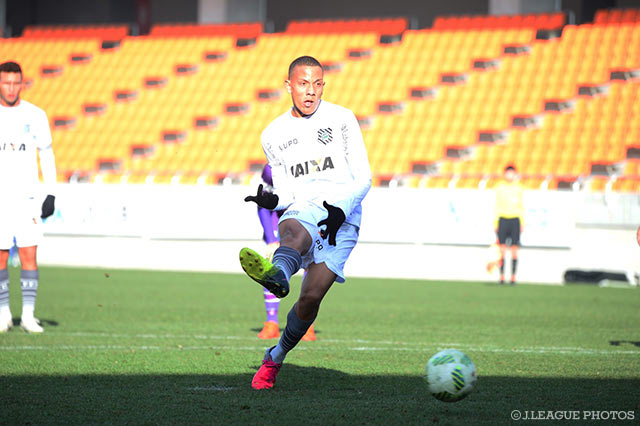 PKでの先制点を含む2得点を挙げたパトリック　フェヘイラ（フィゲレンセ）【JINYC GS 第1節 パースグローリーvsフィゲレンセ】