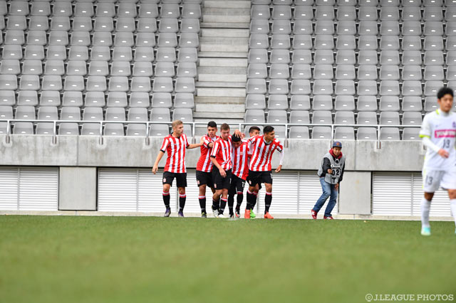 圧倒的な攻撃力を見せ、試合を決めたエストゥディアンテス【JINYC GS 第2節 広島vsエストゥディアンテス】