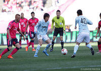 オフを揺るがす移籍劇で、磐田に加入した中村 俊輔。魔法の左足が磐田でも輝くか【明治安田Ｊ１ 第1節 Ｃ大阪vs磐田】