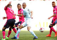 厳しいマークで川又 堅碁（磐田）にシュートを許さなかったC大阪の守備陣【明治安田Ｊ１ 第1節 Ｃ大阪vs磐田】