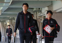 名古屋の守護神・楢﨑　正剛と(左)と新加入の佐藤 寿人（右）。経験豊富な二人はチームを復活へと導けるか【明治安田Ｊ２ 第1節 名古屋vs岡山】