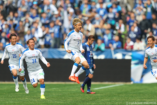 大分の今季初ゴールとなる先制点を決めた松本 怜【明治安田Ｊ２ 第1節 福岡vs大分】