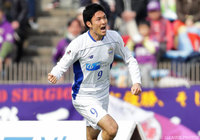 先制ヘッドで試合の均衡を破った瀬沼 優司（山形）【明治安田Ｊ２ 第1節 京都vs山形】