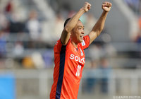 相手のミスを見逃さずにゴールを奪った河原 和寿（愛媛）【明治安田Ｊ２ 第1節 愛媛vs金沢】