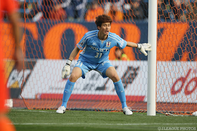 リードを守り抜いた新守護神、パク ソンス（愛媛）【明治安田Ｊ２ 第1節 愛媛vs金沢】