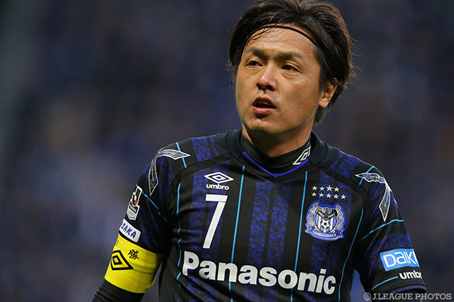 正確なFKで同点ゴールを生み出した遠藤 保仁（Ｇ大阪）【明治安田Ｊ１ 第1節 Ｇ大阪vs甲府】