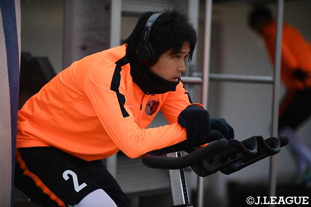 8シーズンぶりにＪリーグの舞台に戻ってきた内田 篤人（鹿島）【明治安田Ｊ１ 第1節 清水vs鹿島】