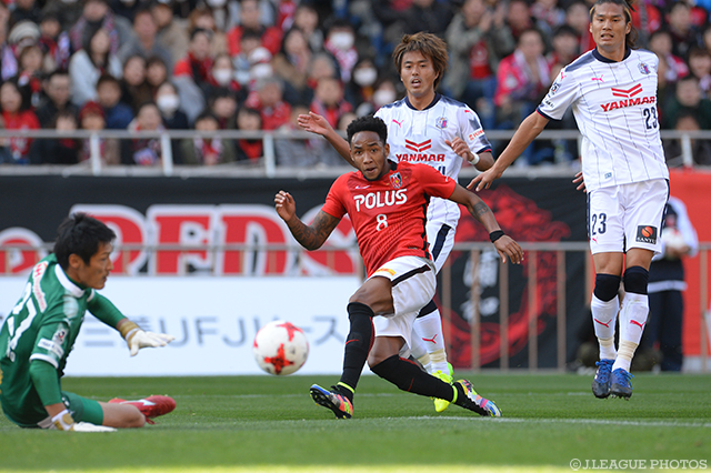 開幕2試合連続ゴールで試合を決めたラファエル シルバ（浦和）【明治安田Ｊ１ 第2節 浦和vsＣ大阪】