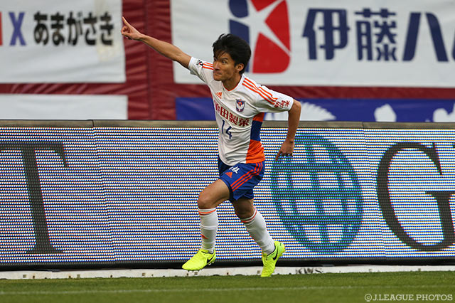 2試合連続の同点弾で決定力を見せつけた田中 達也（新潟）【明治安田Ｊ１ 第2節 神戸vs新潟】