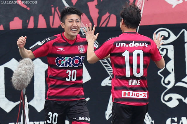 後半序盤に先制ヘッドを押し込んだ豊川 雄太（岡山）【明治安田Ｊ２ 第2節 岡山vs熊本】