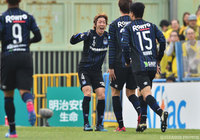 ピンポイントクロスで先制点をお膳立てした藤春 廣輝（Ｇ大阪）【明治安田Ｊ１ 第2節 柏vsＧ大阪】