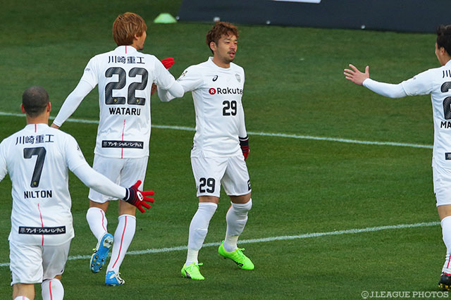 後半開始早々に先制点を奪取した大森 晃太郎（神戸）【明治安田Ｊ１ 第3節 仙台vs神戸】