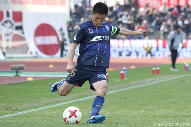 正確なキックで先制点をアシストした李 漢宰（町田）【明治安田Ｊ２ 第3節 町田vs岡山】 