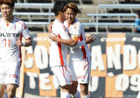 同点弾から4分後に逆転ヘッドを押し込んだ西田 剛（愛媛）【明治安田Ｊ２ 第3節 讃岐vs愛媛】