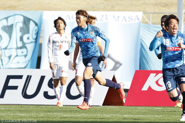 土壇場で起死回生の同点ヘッドを決めた李 栄直（讃岐）【明治安田Ｊ２ 第3節 讃岐vs愛媛】