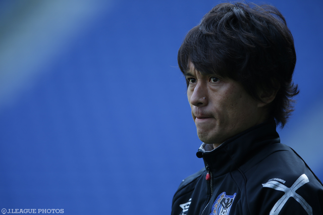 今季からG大阪U-23の指揮をとる宮本 恒靖監督【明治安田Ｊ３ 第1節 Ｇ大23vs鳥取】
